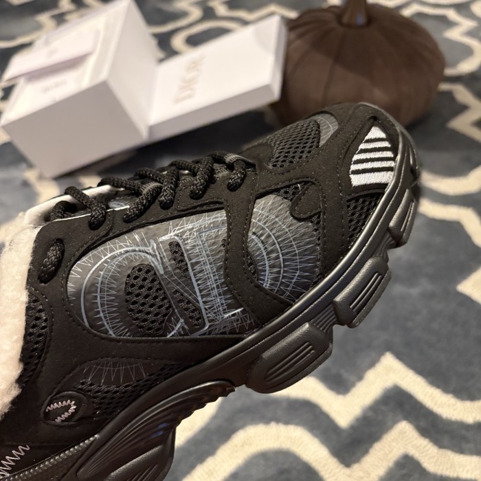 CHRONO SNEAKER (Female)35-41=