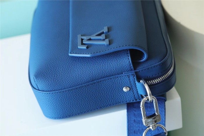 Boarding Messenger “24*18*9CM” 066