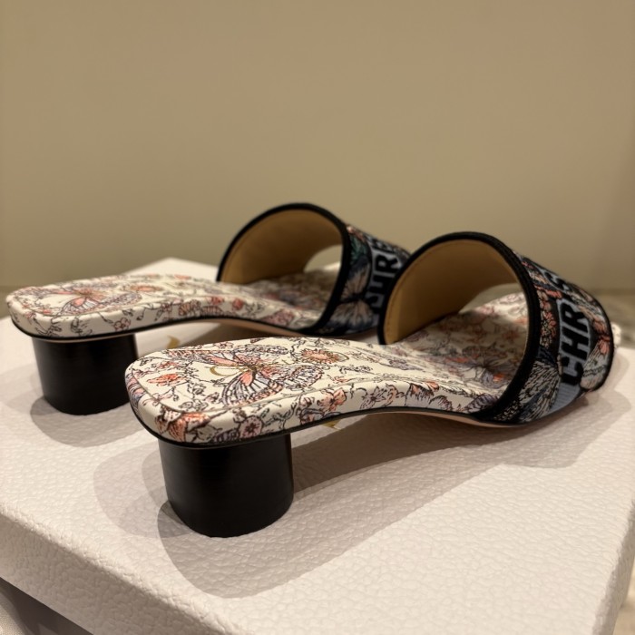 Dway SLIDES （Female）35-41=