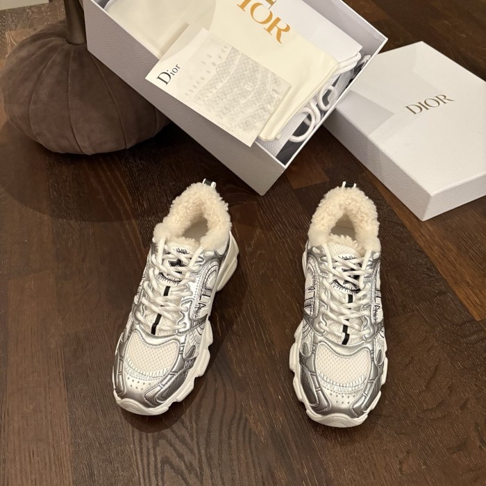 CHRONO SNEAKER (Female)35-41=