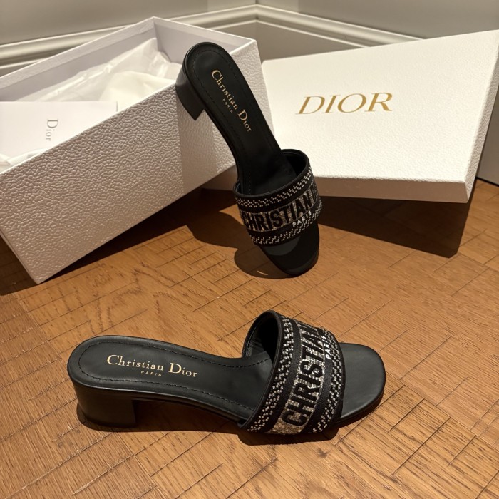 Dway SLIDES （Female）35-41=