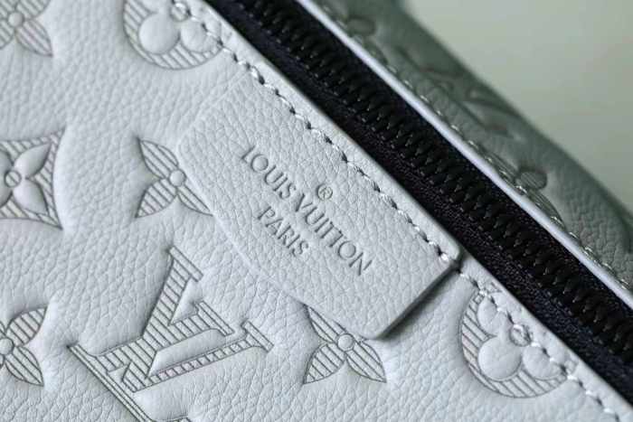 Pulse Crossbody Bag “26.6*17*11CM” 056