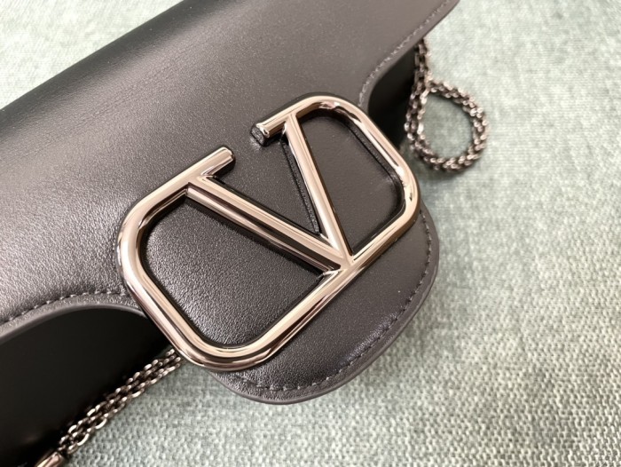 LOCò Leather Shoulder Bag“20*11*5CM”-057=