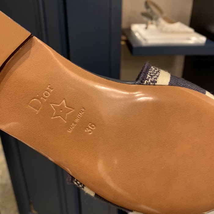 SLIDES （Female）34-41=