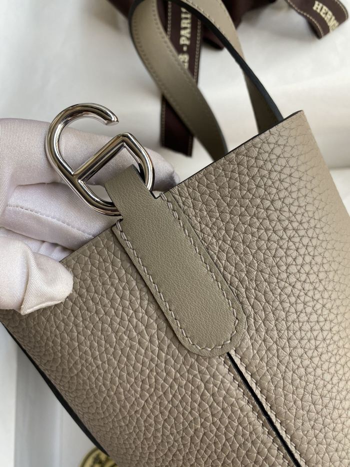 Hermes In-The-Loop 18 Clemence Leather“19.5*18*12CM”-0221=