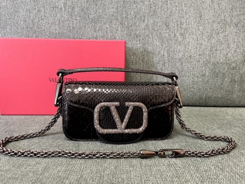 LOCò Shoulder Bag In Snake Leather“20*11*5CM”-007=