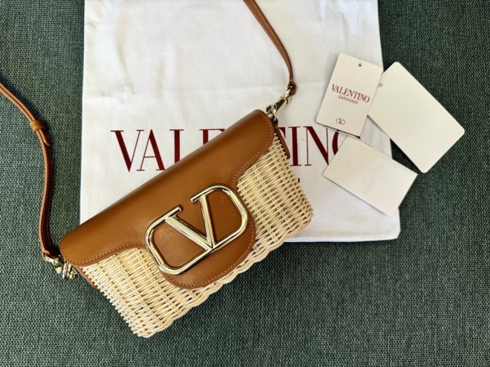 LOCò VLOGO Raffia Shoulder Bag“21.5*10*6CM”-036=