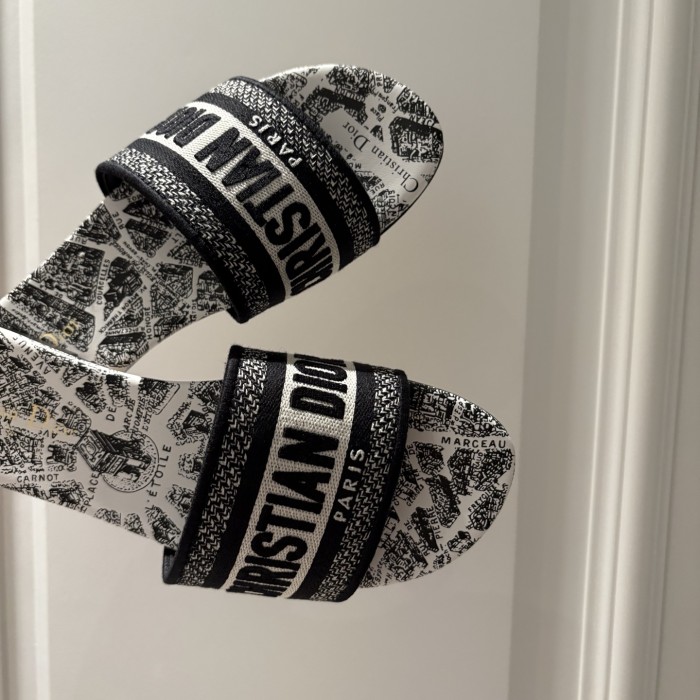 Dway SLIDES （Female）35-41=