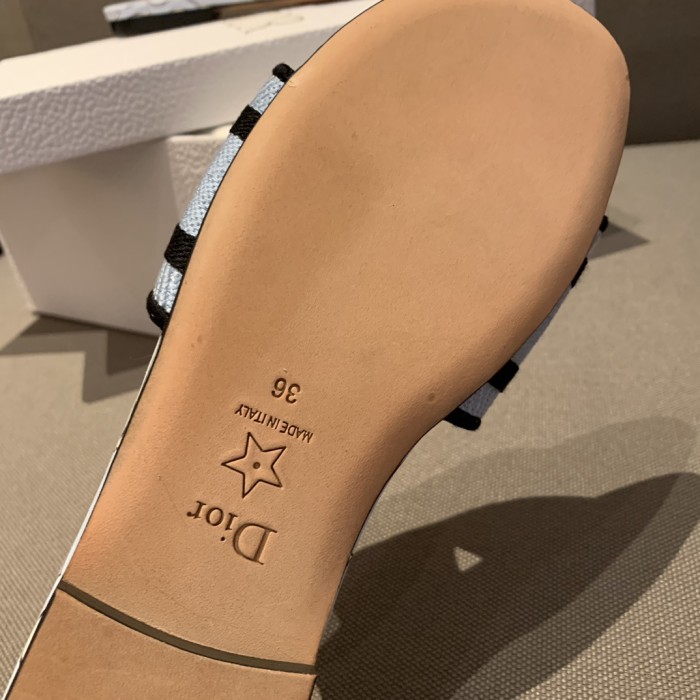 Dway SLIDES （Female）35-41=