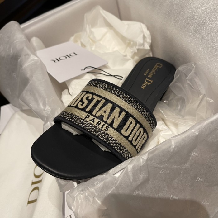 Dway SLIDES （Female）35-41=