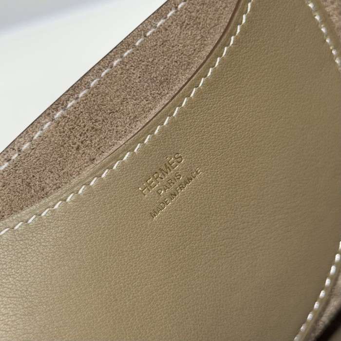 Hermes In-The-Loop 18 Togo Leather“19.5*18*12CM”-0221=