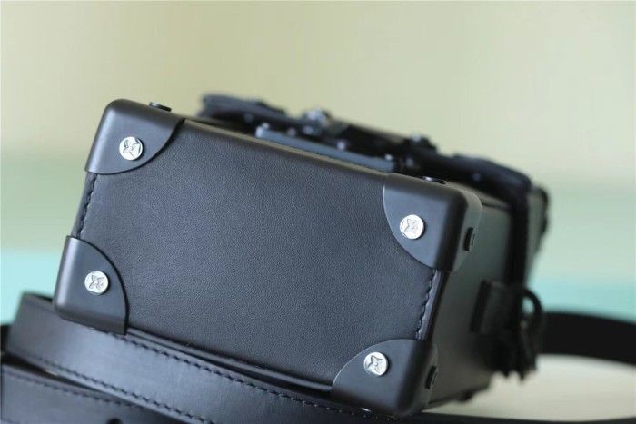 Trunk Vertical Crossbody Bag “17.5*10*6.8CM” 036