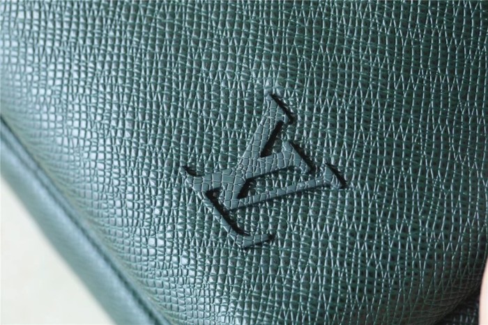 Avenue Crossbody Bag “31*20*7CM” 006
