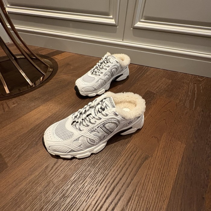 CHRONO SNEAKER (Female)35-41=