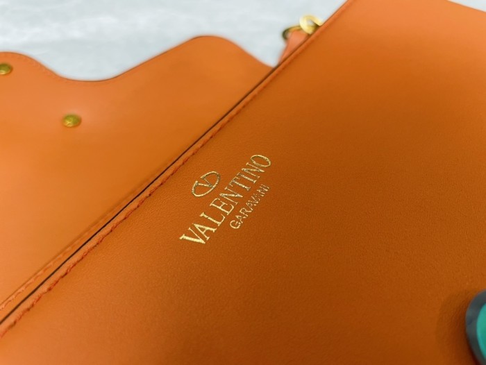 LOCò Leather Shoulder Bag“20*11*5CM”-057=