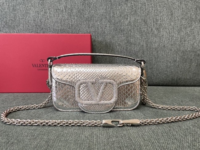 LOCò Shoulder Bag In Snake Leather“20*11*5CM”-007=