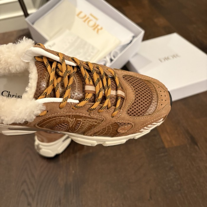 CHRONO SNEAKER (Female)35-41=