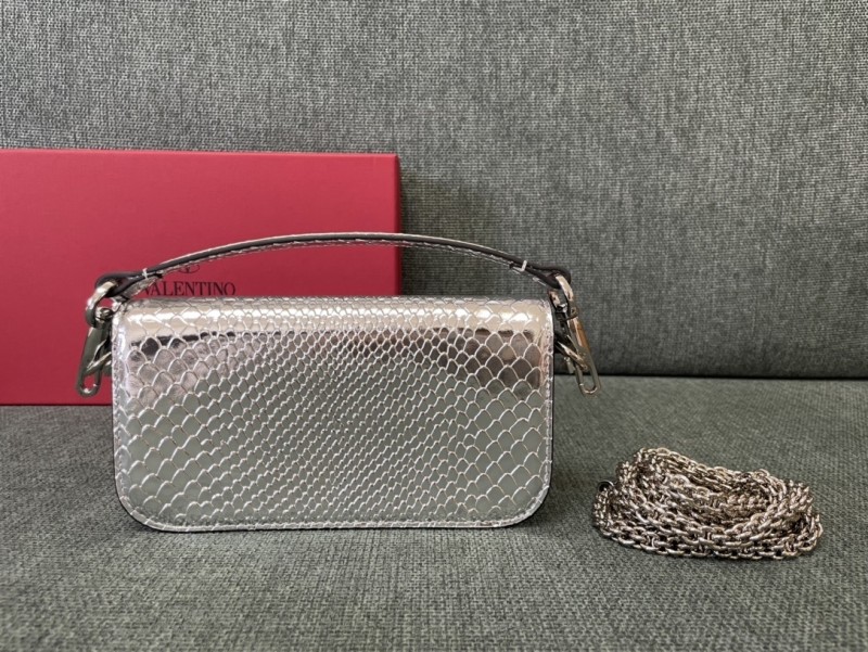 LOCò Shoulder Bag In Snake Leather“20*11*5CM”-007=
