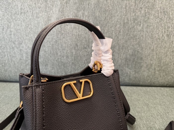 Alltime Handbag In Grainy Calfskin“19*17*14CM”-057=