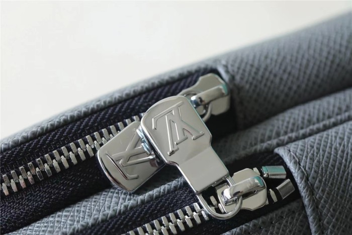 Avenue Crossbody Bag “31*20*7CM” 006