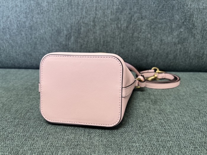 Vlogo Signature Bucket Bag“18*16*10CM”-056=