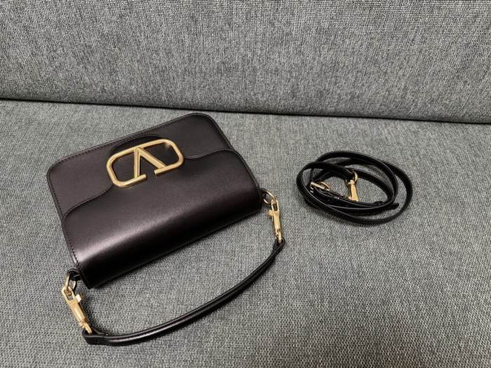 LocòShoulder Bag“22*16*7CM”-007=