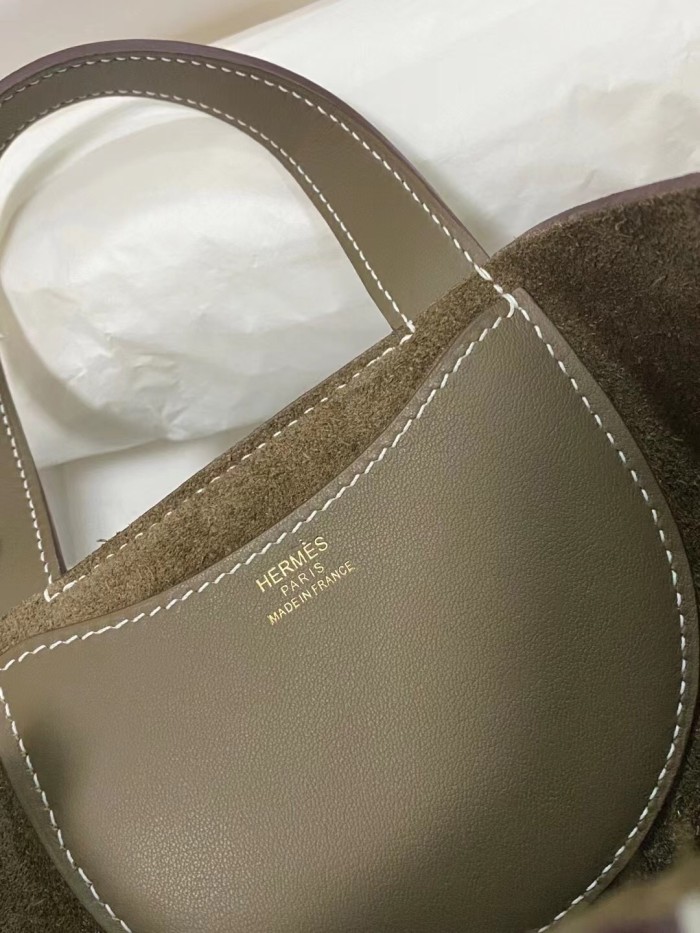 Hermes In-The-Loop 18 Clemence Leather“19.5*18*12CM”-0221=