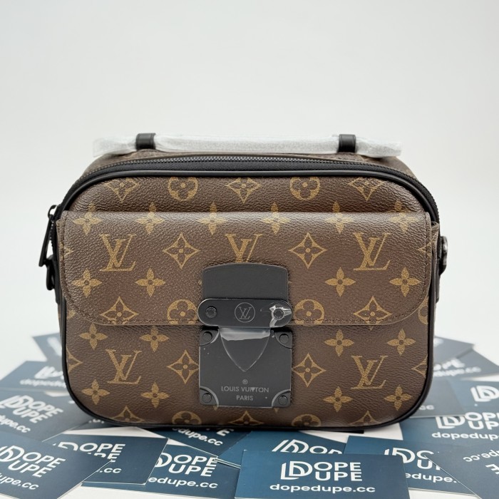 S-Lock Messenger Bag “22*18*8CM” 095