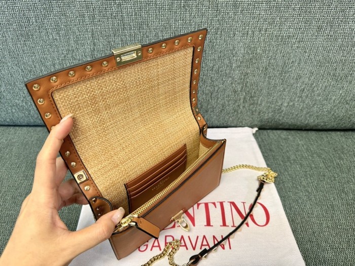 Rockstuds Pouch Raffia Wallet On Chain“18.5*12*4CM”-085=