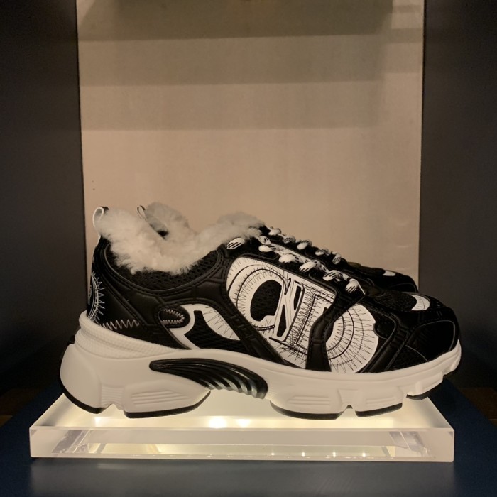 CHRONO SNEAKER (Female)35-41=