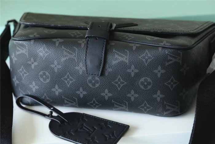 Montsouris Crossbody Bag “34*19*11CM” 026