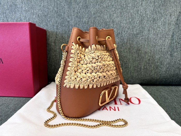 305USD Vlogo Raffia & LeatherBucket Bag“20*17*8CM”-037=