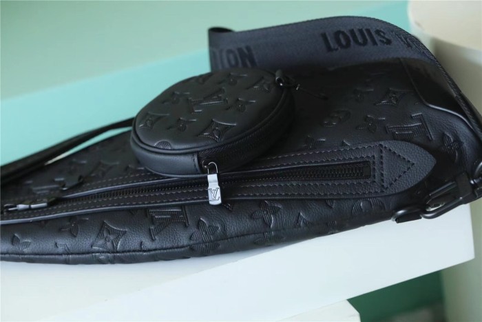 Duo Slingbag “42*20*6CM” 025