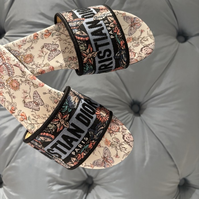 Dway SLIDES （Female）35-41=