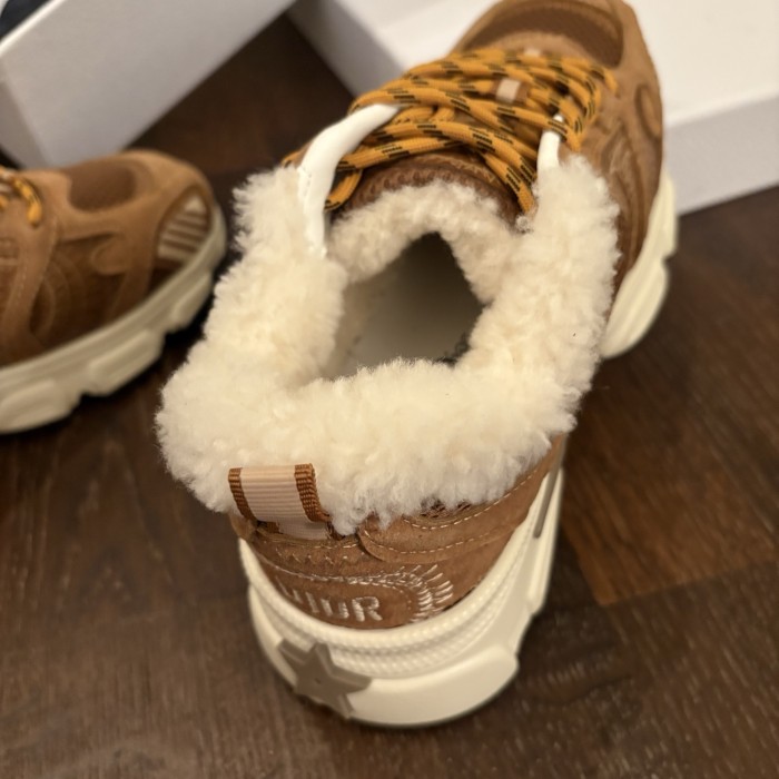 CHRONO SNEAKER (Female)35-41=