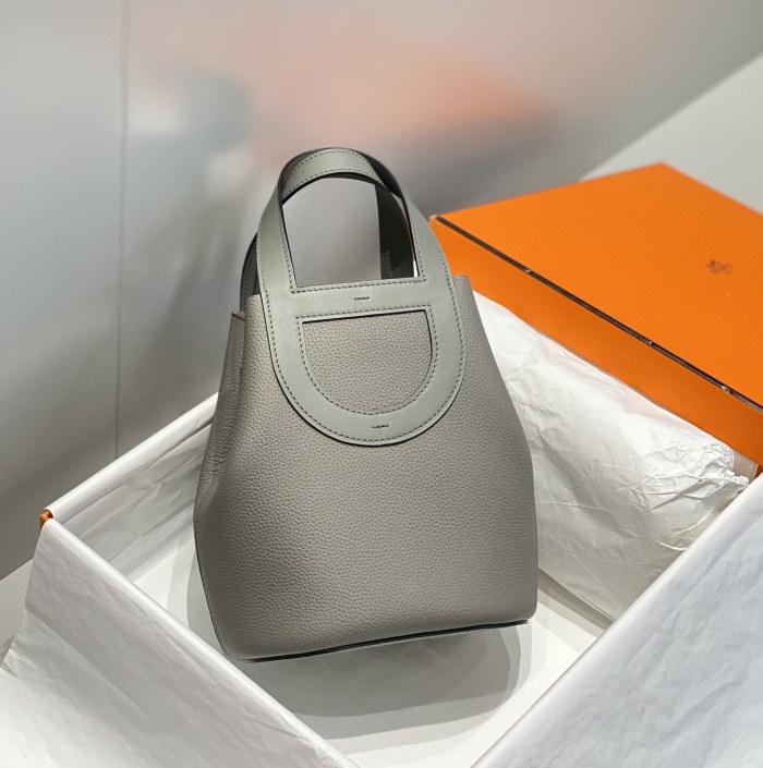 Hermes In-The-Loop 18 Clemence Leather“19.5*18*12CM”-0221=