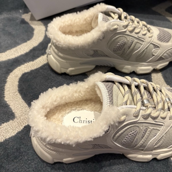 CHRONO SNEAKER (Female)35-41=