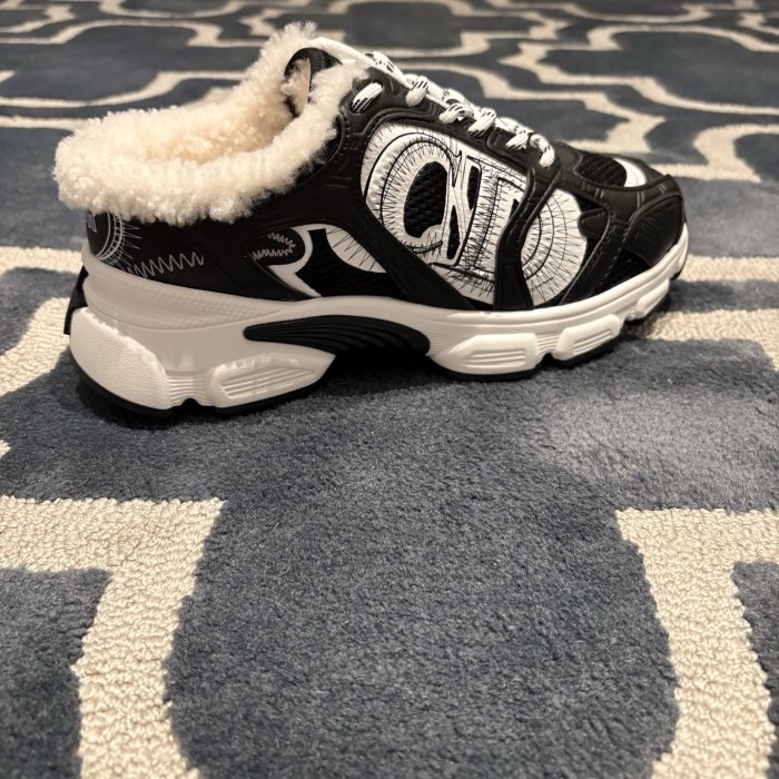 CHRONO SNEAKER (Female)35-41=