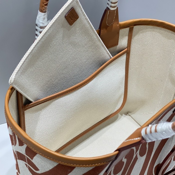 Steeple 28“28.5*28*17CM”-0621=