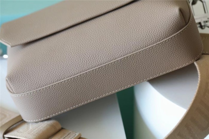Boarding Messenger “24*18*9CM” 066