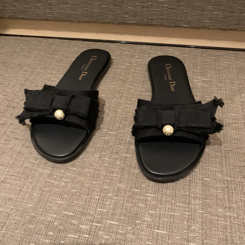 Adiorable SLIDES （Female）35-41=