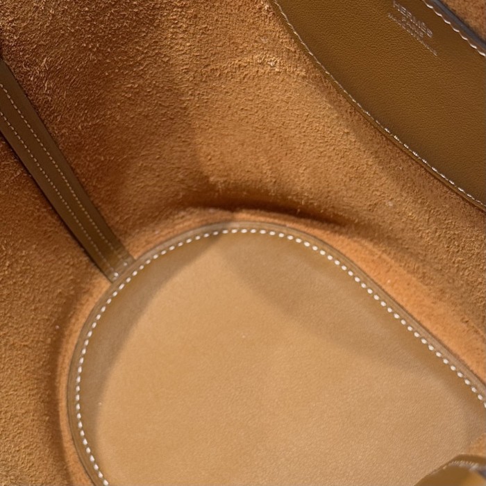 Hermes In-The-Loop 18 Togo Leather“19.5*18*12CM”-0221=