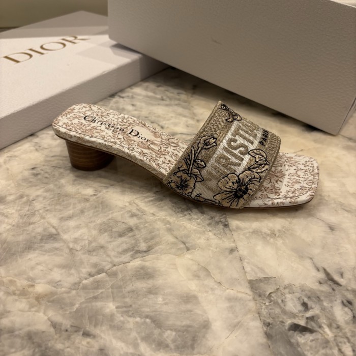 Dway SLIDES （Female）35-41=