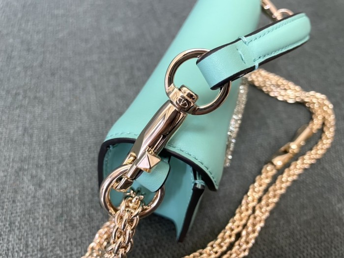 LOCò Leather Shoulder Bag“20*11*5CM”-057=