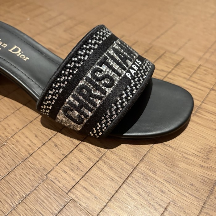 Dway SLIDES （Female）35-41=
