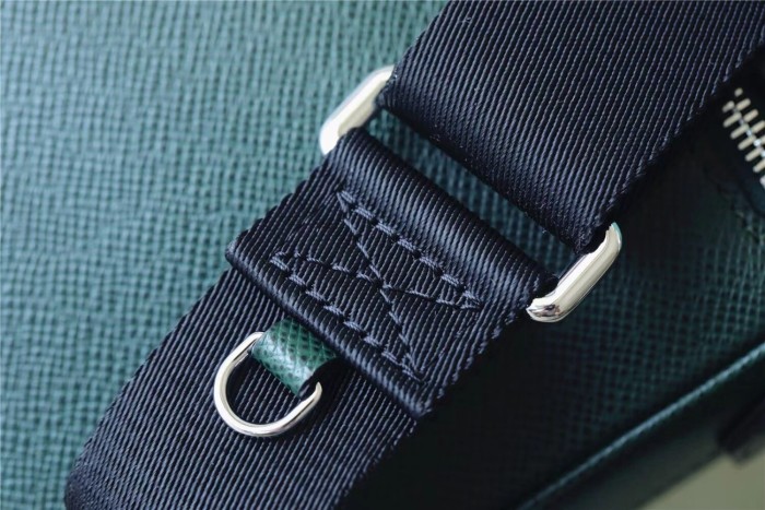 District Crossbody Bag “26*20*7CM” 085