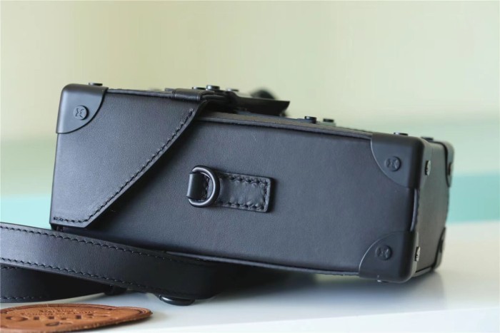 Trunk Vertical Crossbody Bag “17.5*10*6.8CM” 036