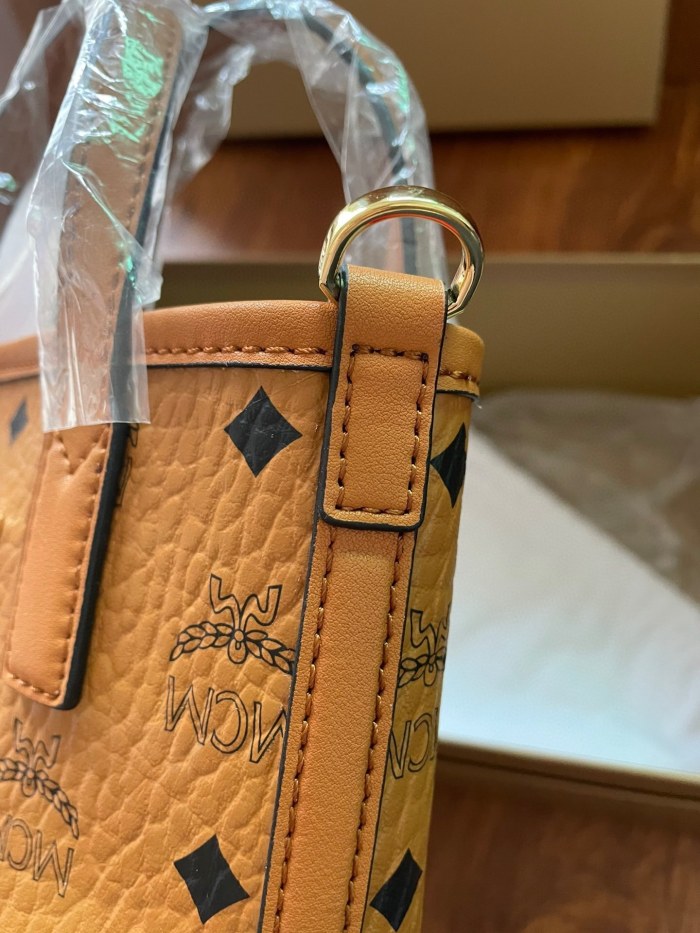 Aren Crossbody Bag in Visetos“20*15*3CM”-052=