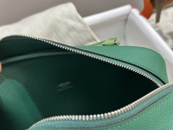 Plume Mini Epsom Leather“18*13*6.5CM”-0051=