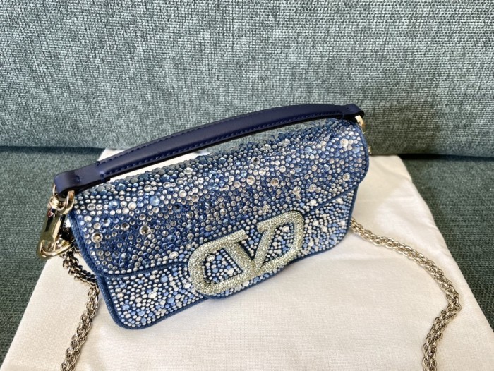 LOCò Small Embellished Denim Shoulder Bag“20*11*5CM”-008=